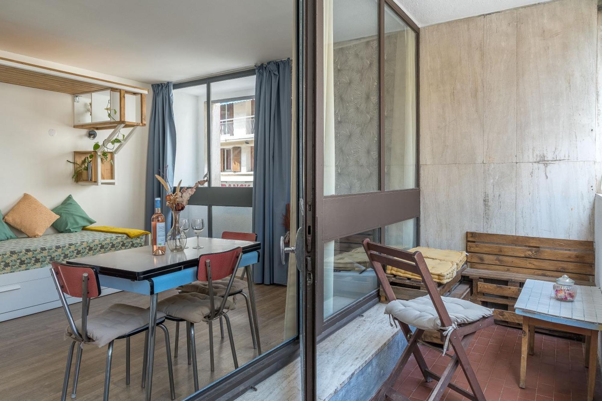*Las Flores* Joli Studio Avec Balcon Marsilya Dış mekan fotoğraf